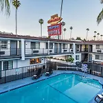 Sunset West Hotel, Surestay Collection By Best Western 