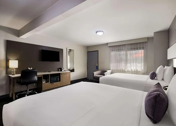 Sunset West Hotel, SureStay Collection By Best Western