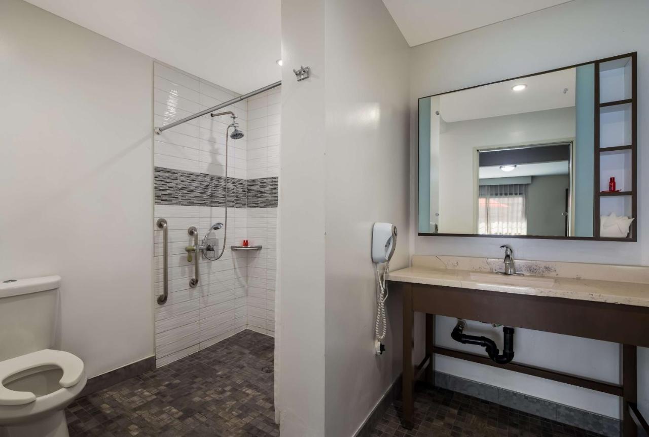 Sunset West Hotel, Surestay Collection By Western Los Angeles