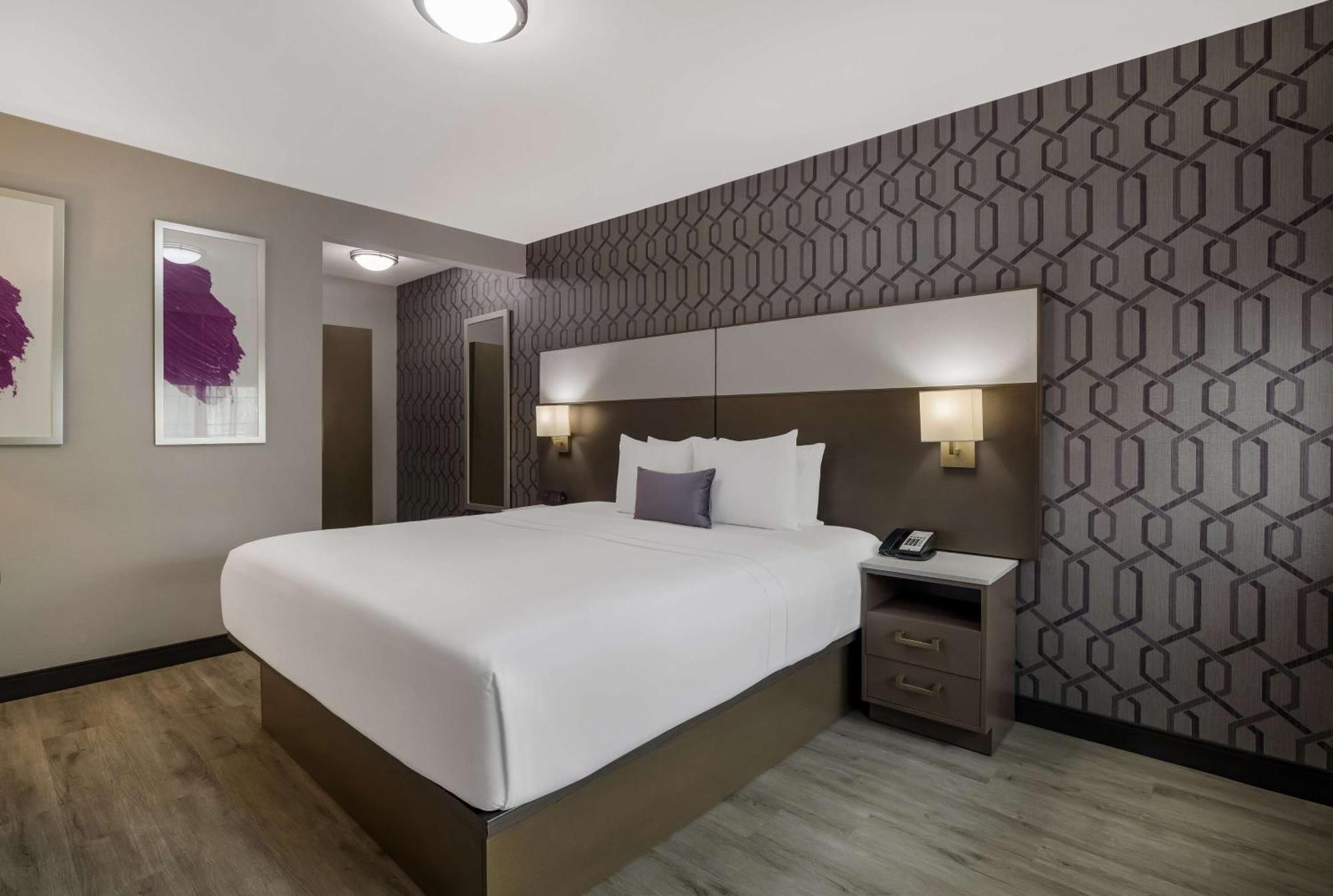 Motel Sunset West Hotel, Surestay Collection By Western Los Angeles