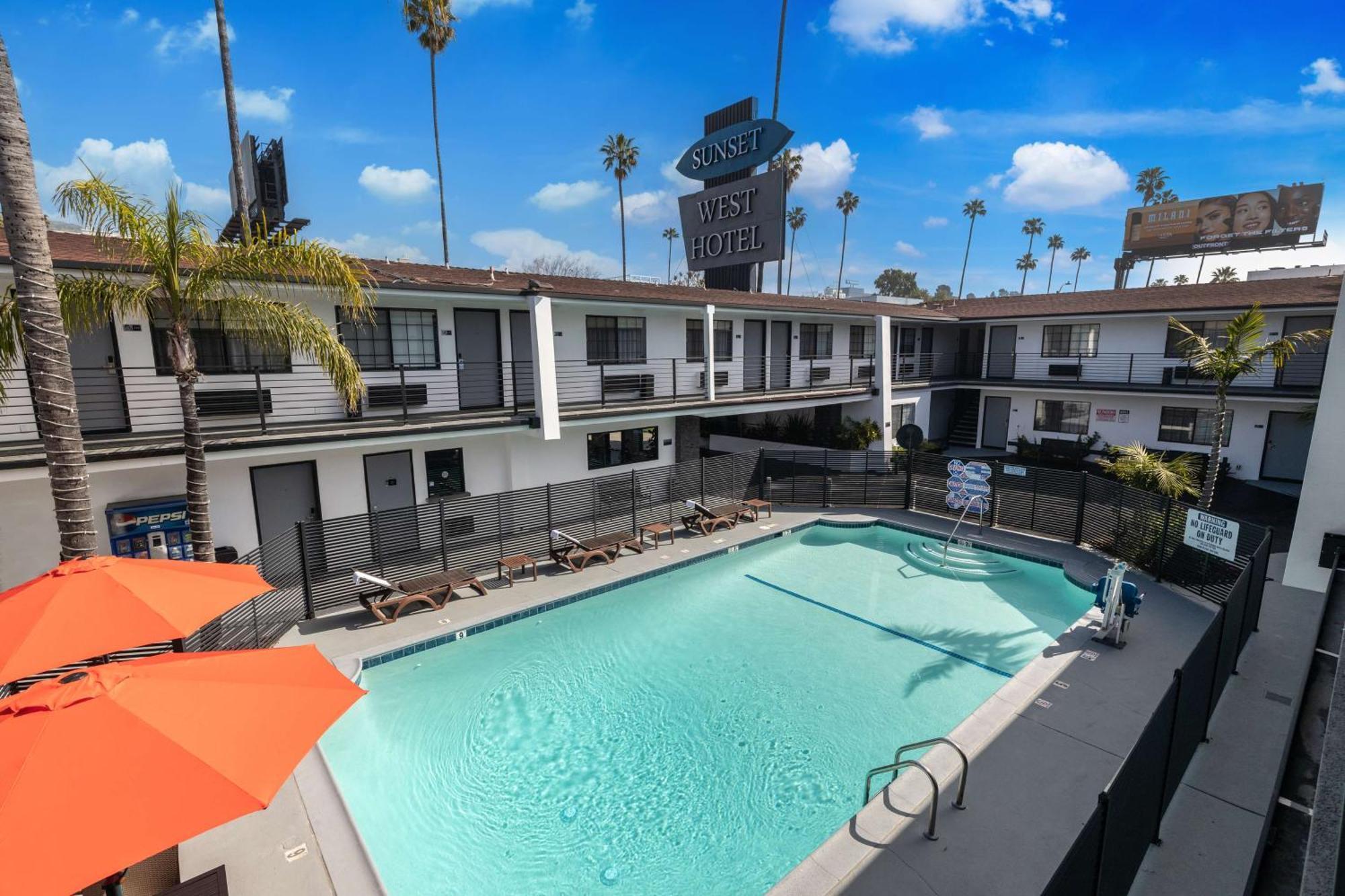 Motel Sunset West Hotel, Surestay Collection By Western