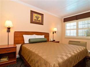 Sunset West Hotel, Surestay Collection By Western 3*