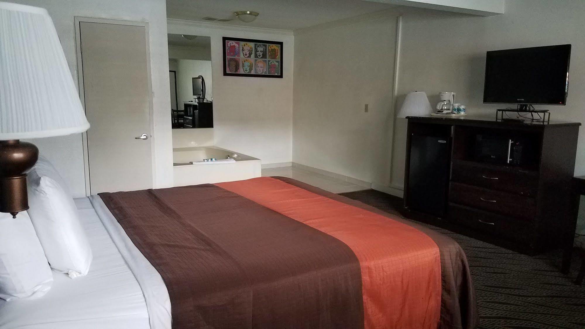 Sunset West Hotel, Surestay Collection By Western Motel 3*