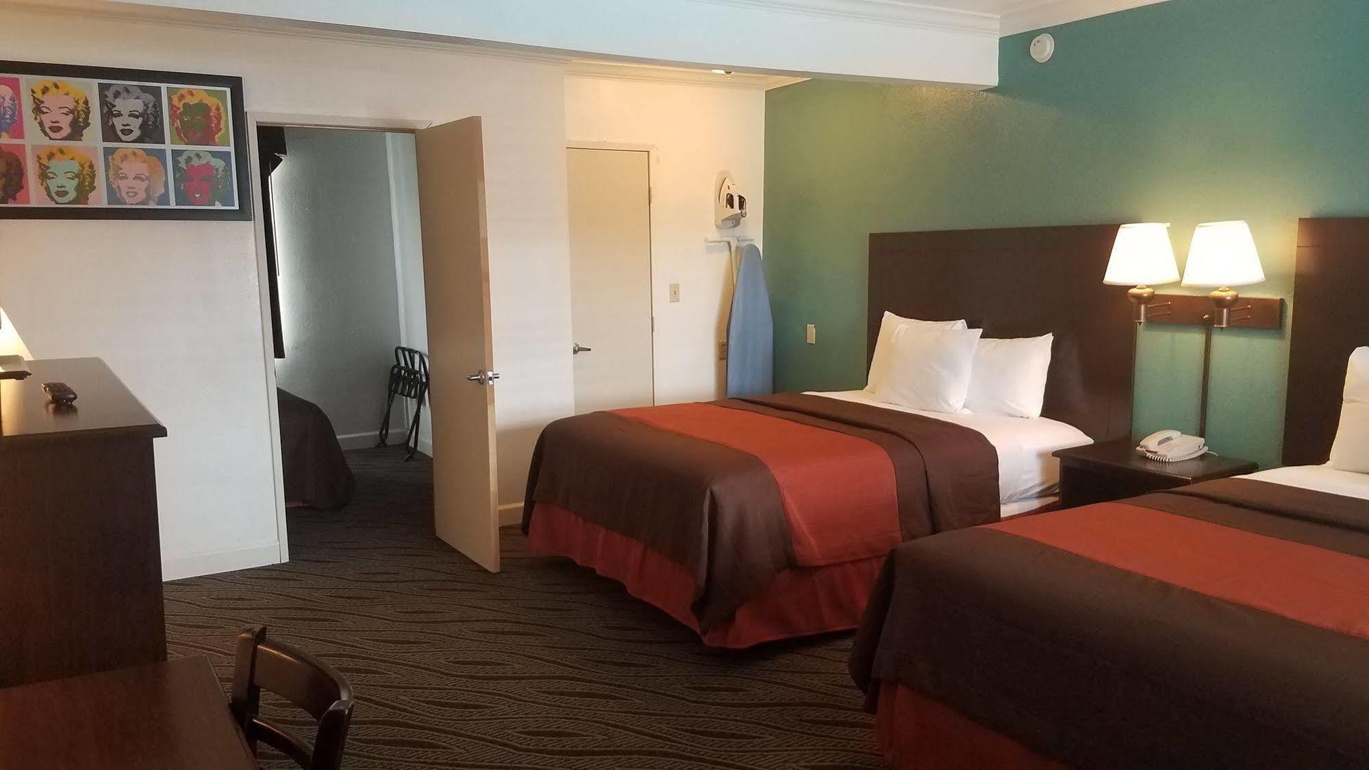 Sunset West Hotel, Surestay Collection By Western Motel Los Angeles